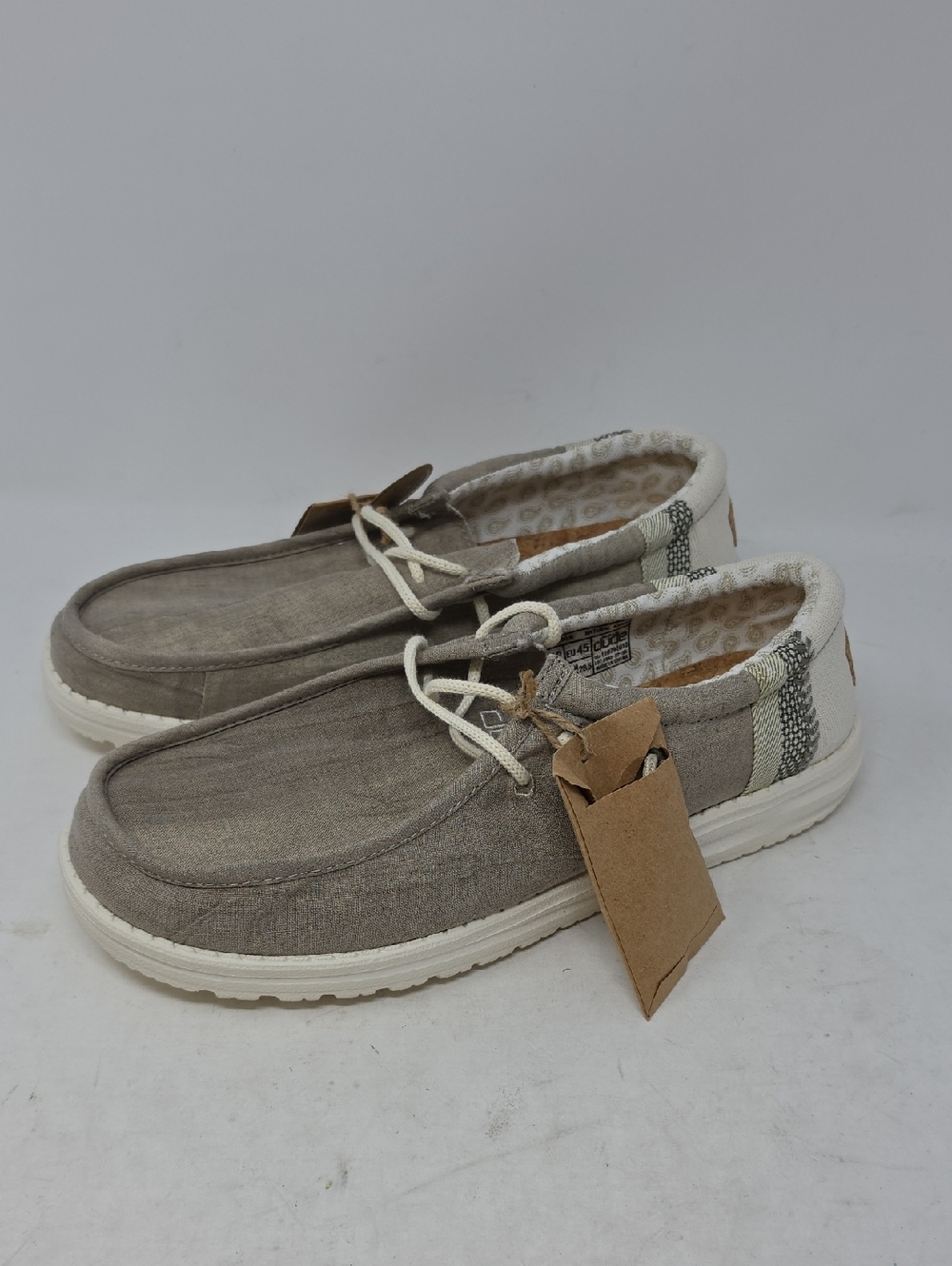 Hey Dude Wally Linen Lightweight Taupe Canvas Slip-Ons with White Sole Size 12
